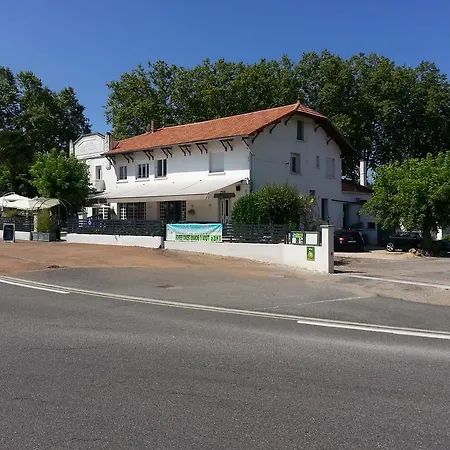 홀리데이파크 Restaurant Le Delice Des Papilles