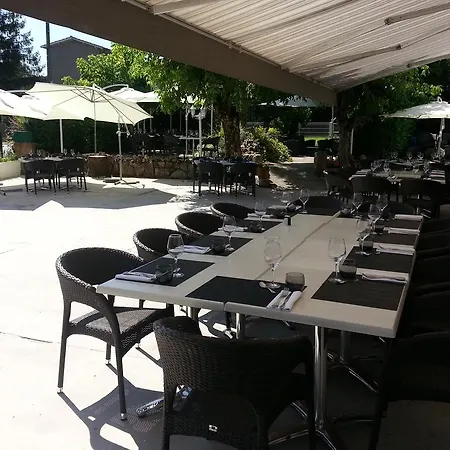 Restaurant Le Delice Des Papilles Bruniquel