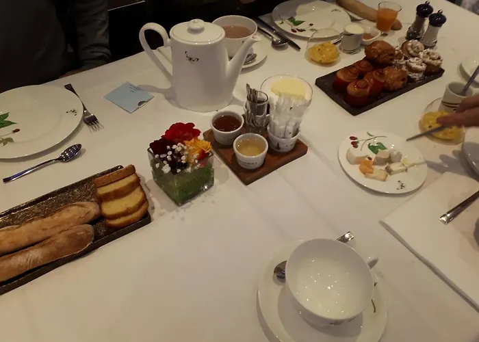 Restaurant Le Delice Des Papilles 3* Bruniquel